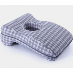 Μαξιλάρι με τρύπα